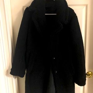 Long Sherpa inspired Black Kohl’s Women’s Coat